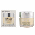 Facial Cream Clinique Dramatically Different 50 ml for Women skincare packaging