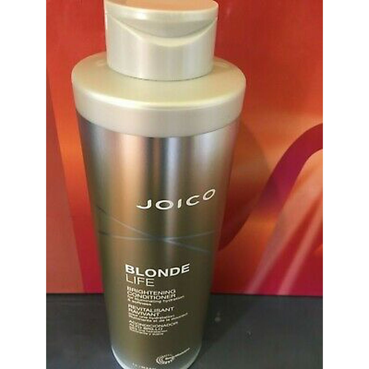 Colour Protecting Conditioner Joico BLONDE LIFE 1 L conditioner bottle