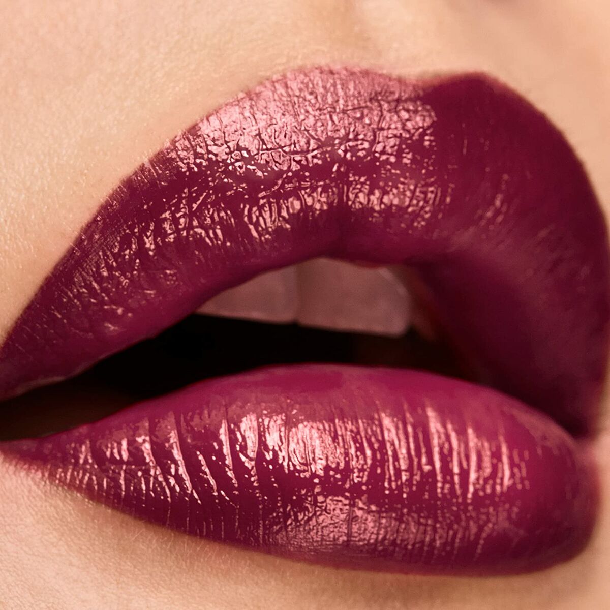 Lip balm Elizabeth Arden Lip Color Nº 15 Ber empwrd Nº 15-Ber Empwrd 4 g skincare packaging