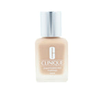 Liquid Make Up Base Clinique Superbalanced (30 ml) product packaging