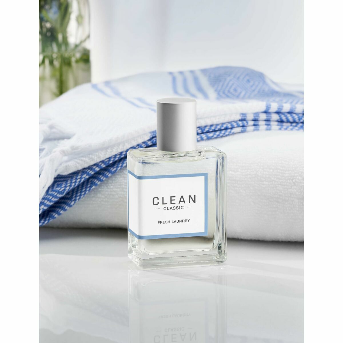 Unisex Perfume Clean Fresh Laundry EDP 30 ml for Women bottle