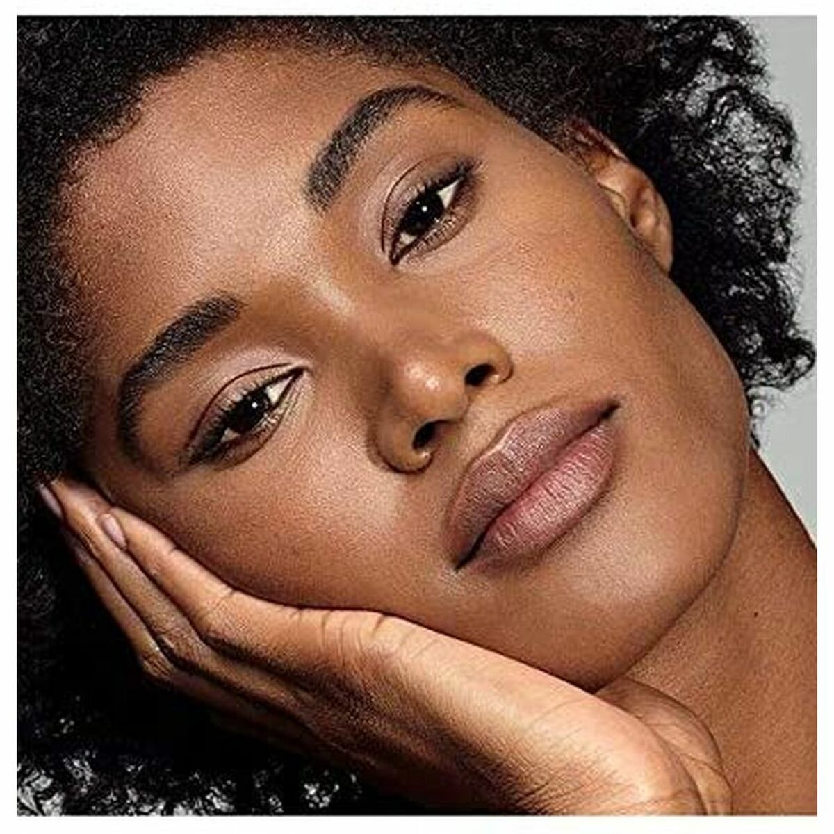 Liquid Make Up Base Estee Lauder ES911 Nº 6W1-sandalwood Spf 45 product packaging