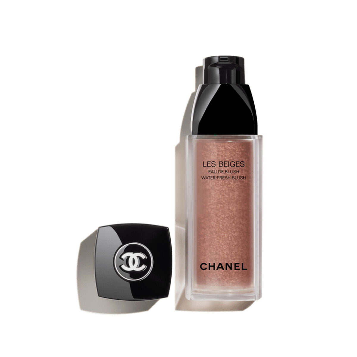 Blush Chanel Les Beiges light peach 15 ml makeup packaging