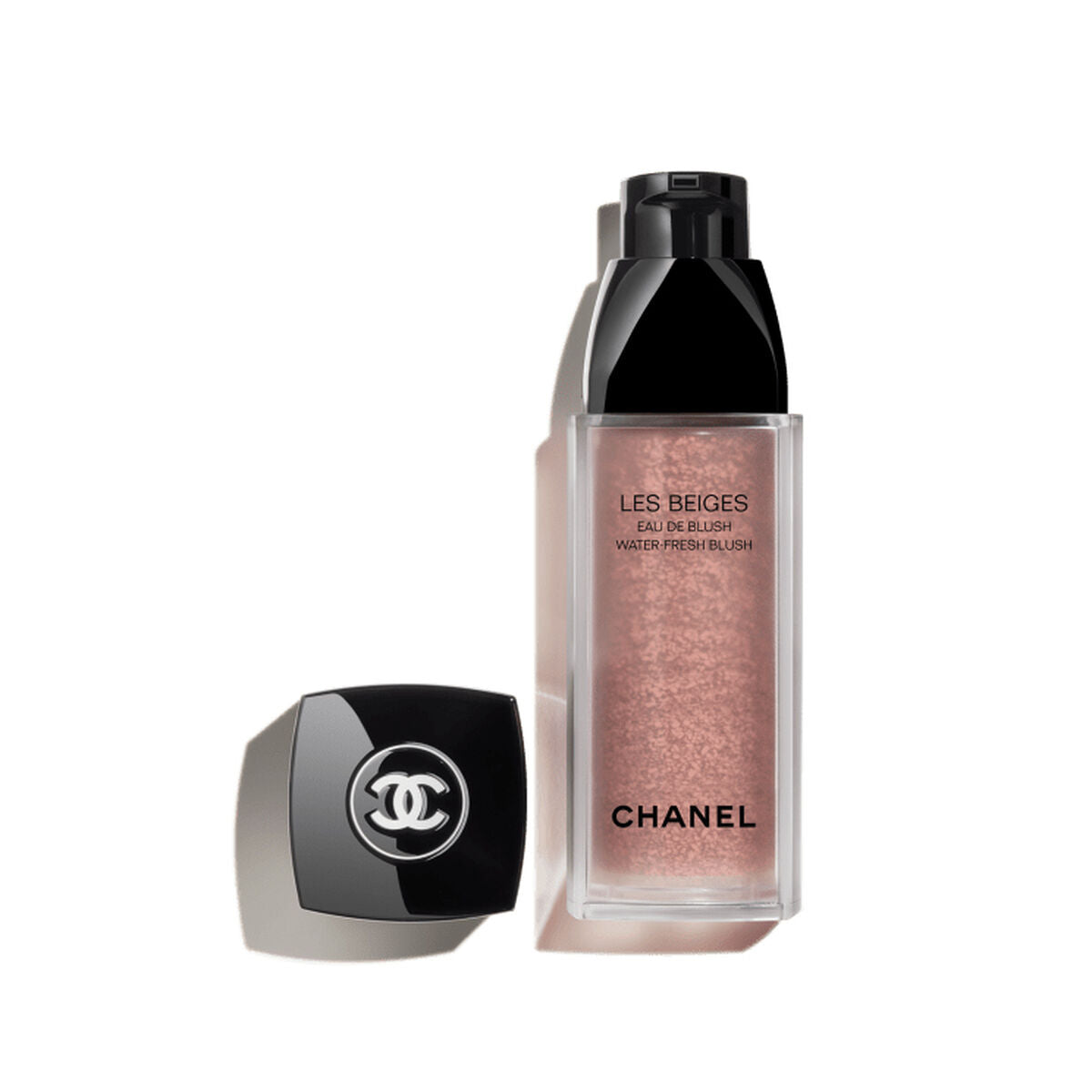 Blush Chanel Les Beiges light pink 15 ml makeup packaging