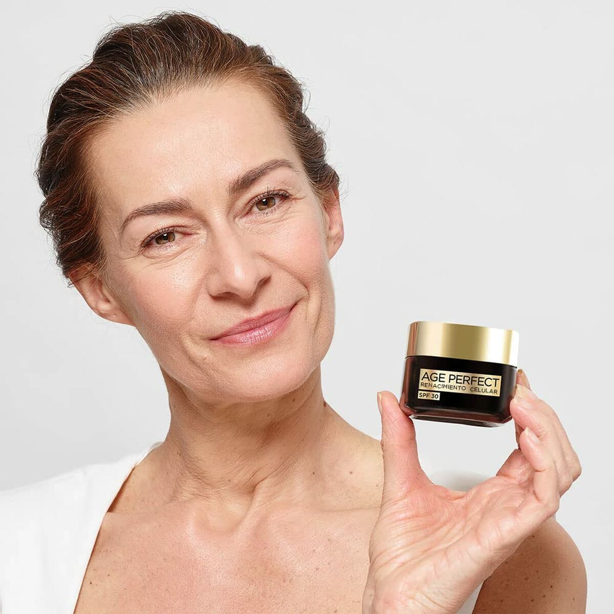 Facial Cream L'Oreal Make Up Age Perfect Cell Renewal Spf 30 50 ml for Women skincare packaging