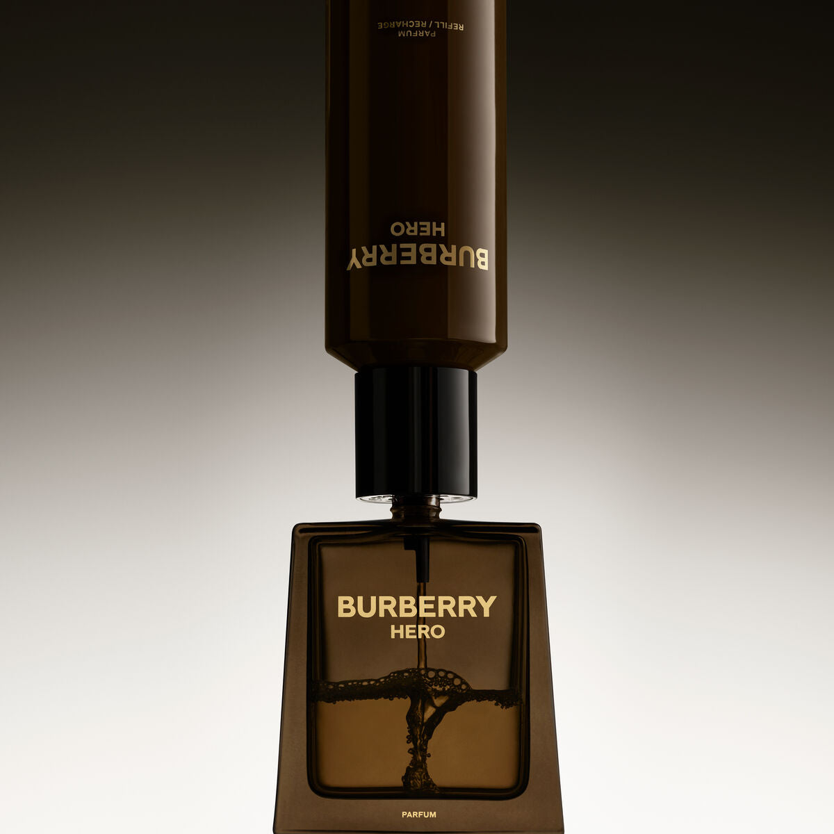 Dressing Gown Burberry HERO 200 ml for Men product packaging