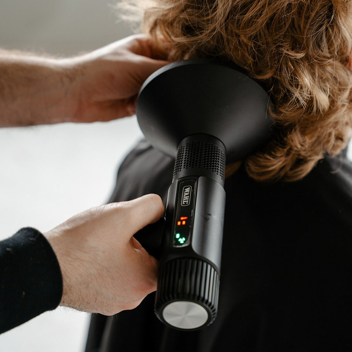 Hairdryer Wahl 4321-0470 Black 1600 W product packaging