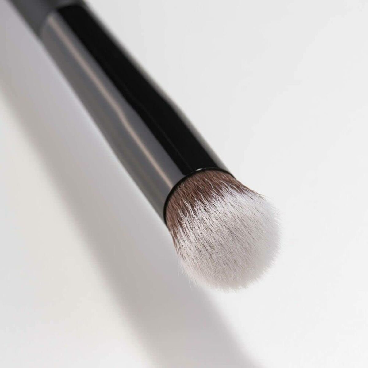 Make-up Brush Artdeco Concealer Camouflage Brush makeup packaging