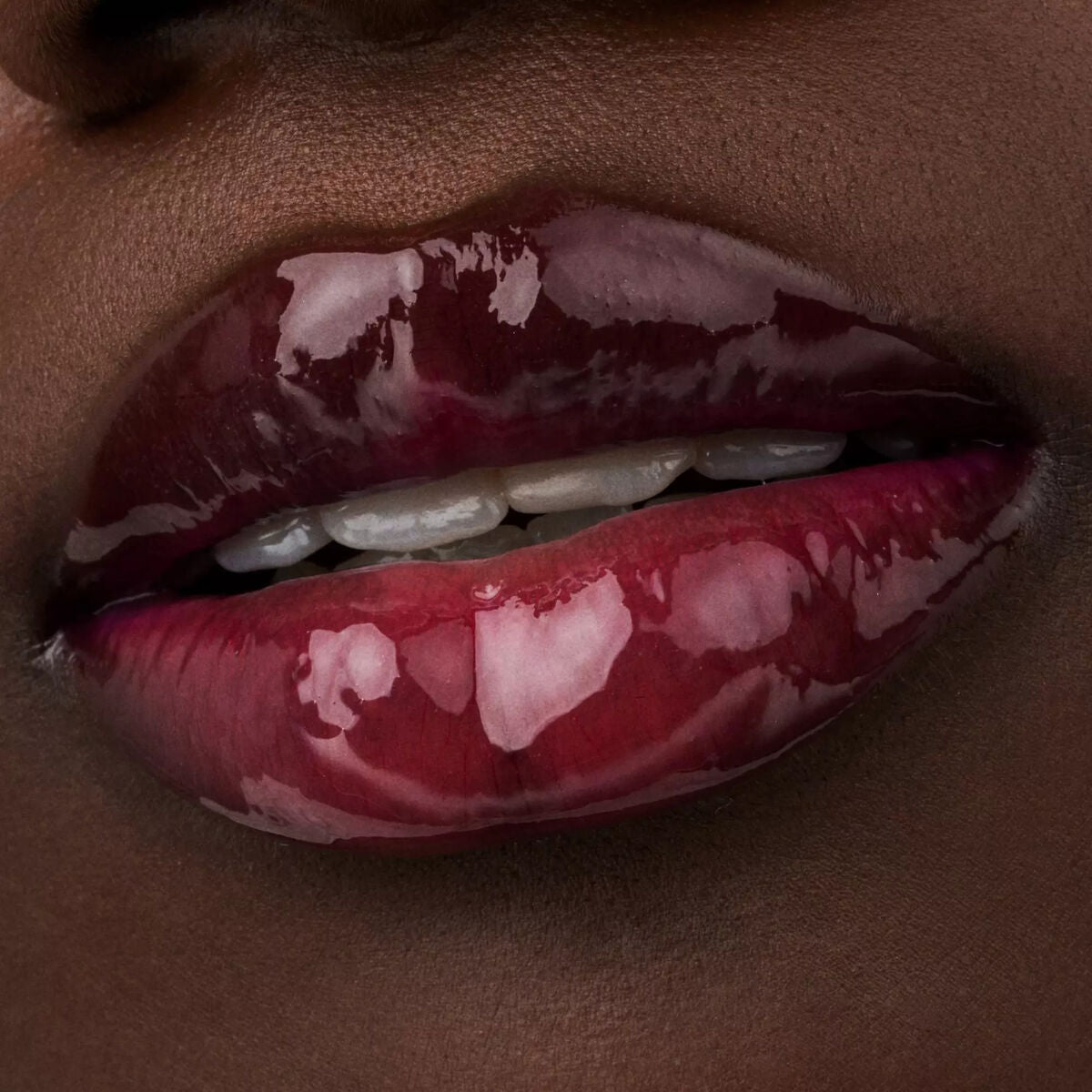 Lip Oil Catrice Glossin' Glow Nº 020 Drama Mama Nº 020-Drama Mama 4 ml product packaging