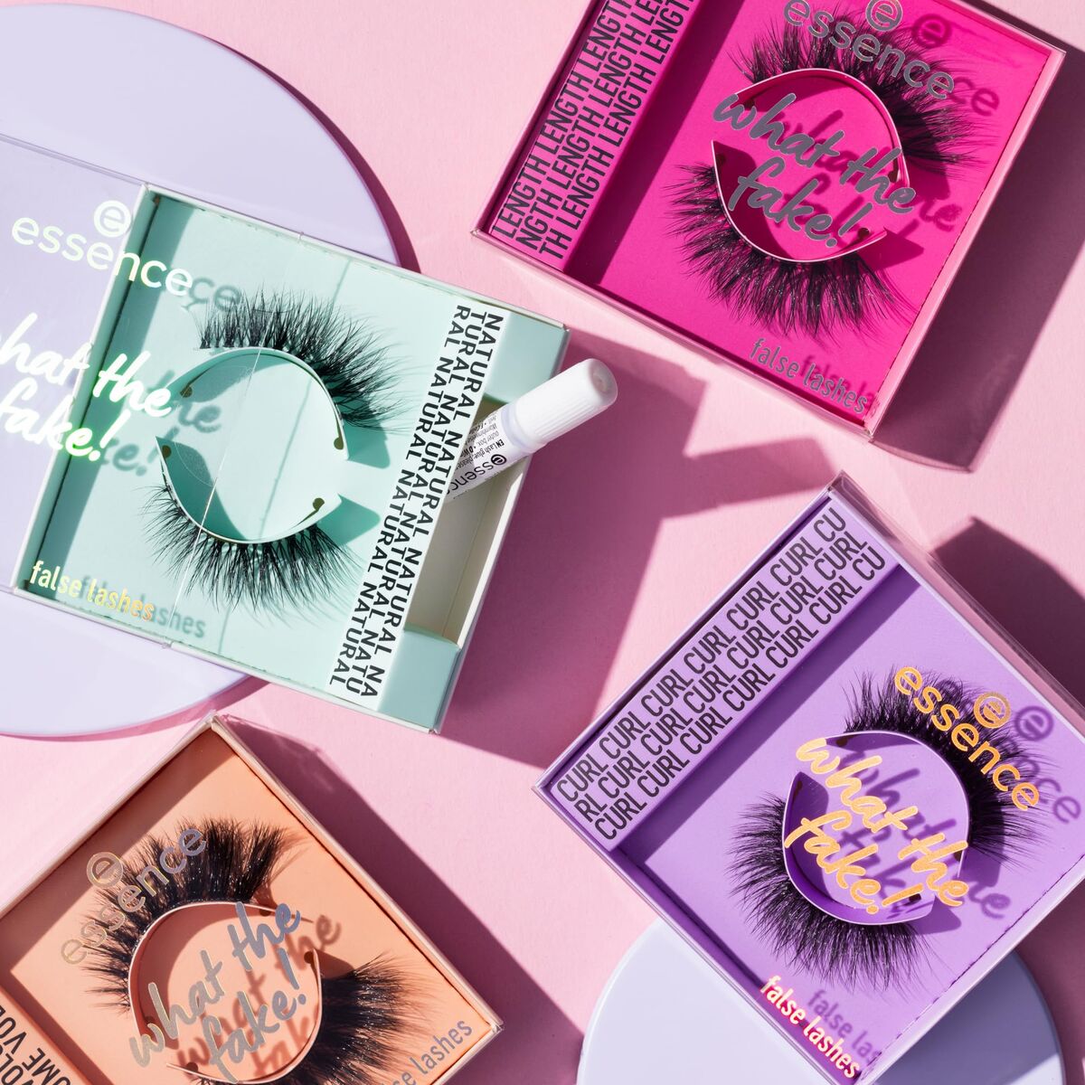 Make-Up Set Essence WHAT THE FAKE! (1 Unit) product packaging