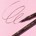 Make-Up Set Essence EYELINER PEN makeup packaging