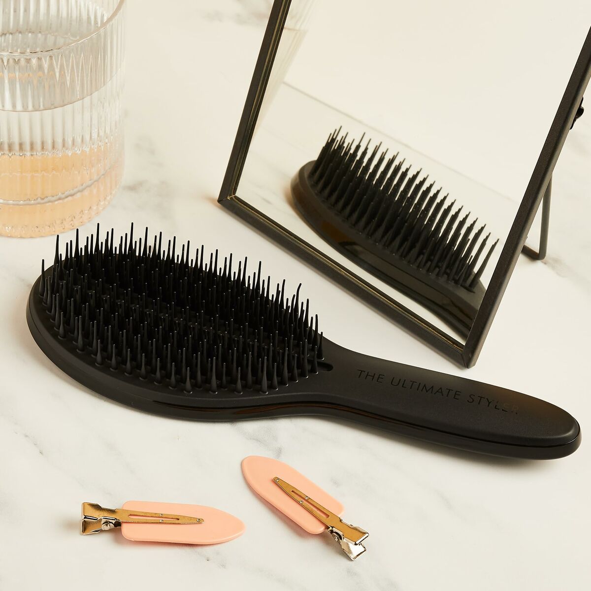 Detangling Hairbrush Tangle Teezer The New Ultimate Black product packaging