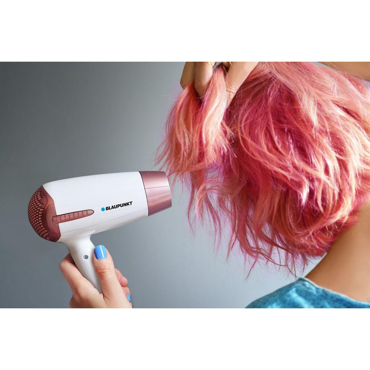 Hairdryer Blaupunkt HDD301RO White 1200 W product packaging