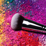 Make-up base brush Ilū Kabuki Circular product packaging