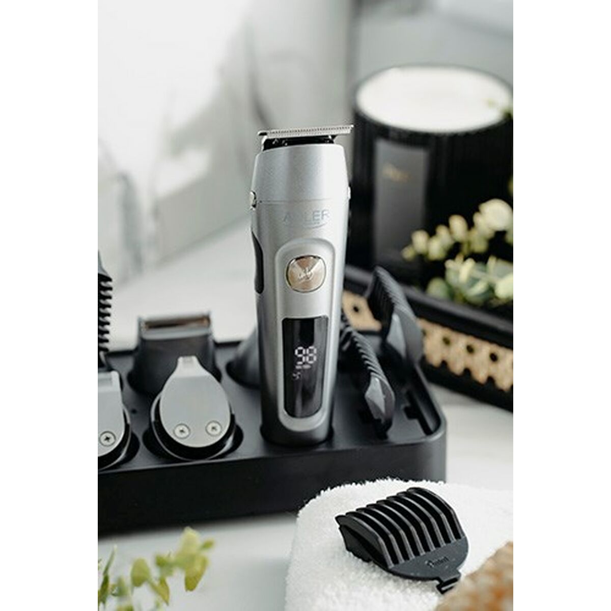 Hair clippers/Shaver Adler AD 2944 product packaging