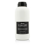 Conditioner Davines Oi 1 L conditioner bottle