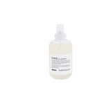 Spray Conditioner for Curly Hair Davines Love Curl Revitalizer 250 ml conditioner bottle