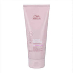 Conditioner Wella Invigo Blonde Recharge 200 ml conditioner bottle