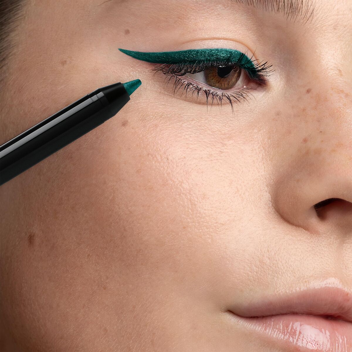 Eye Pencil Collistar TWIST DESIGN Nº 05 Verde Smeralda Shimmer (1 Unit) product packaging