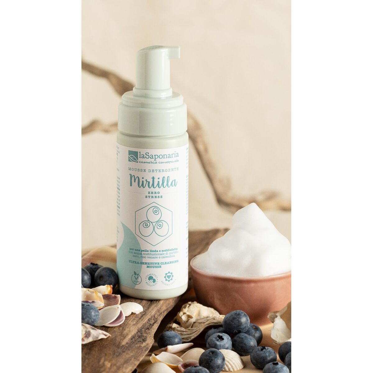 Cleansing Foam La Saponaria for Women product packaging