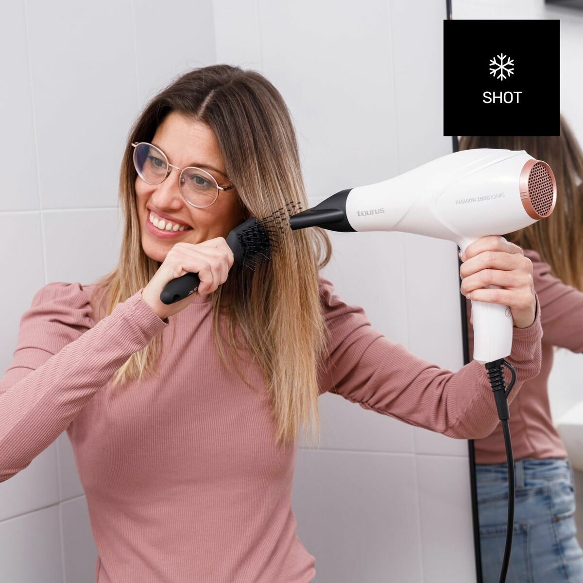 Hairdryer Taurus FASHION 2600 IO product packaging