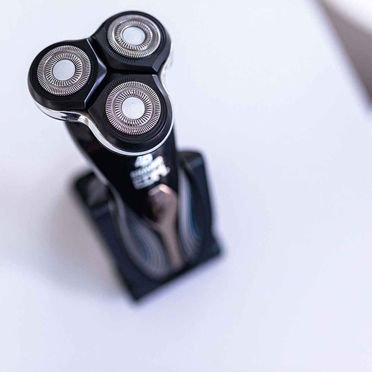 Shaver EDM product packaging