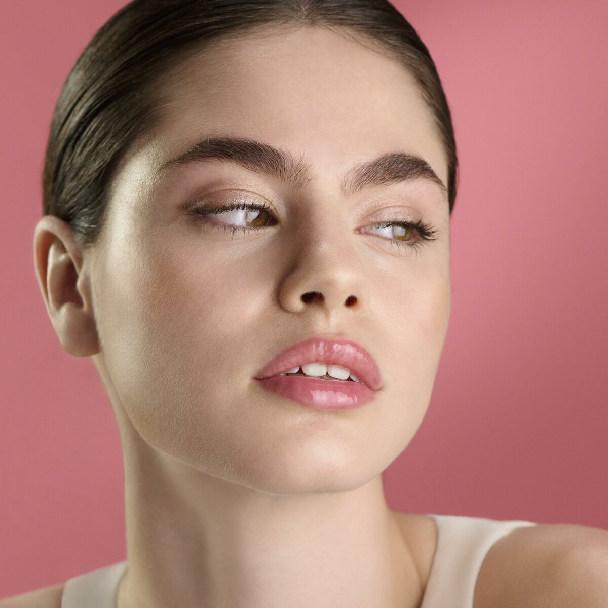 Lip-gloss Sensilis LIP GLOW [OIL REPAIR] Nº 03 Bubble Gum 3,5 ml 3.5 ml product packaging