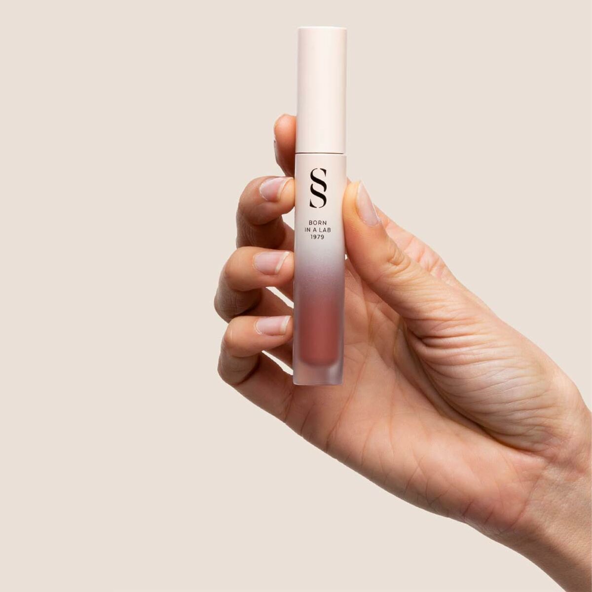 Lipstick Sensilis ETERNALIST A.G.E 4,5 ml 4.5 ml makeup packaging