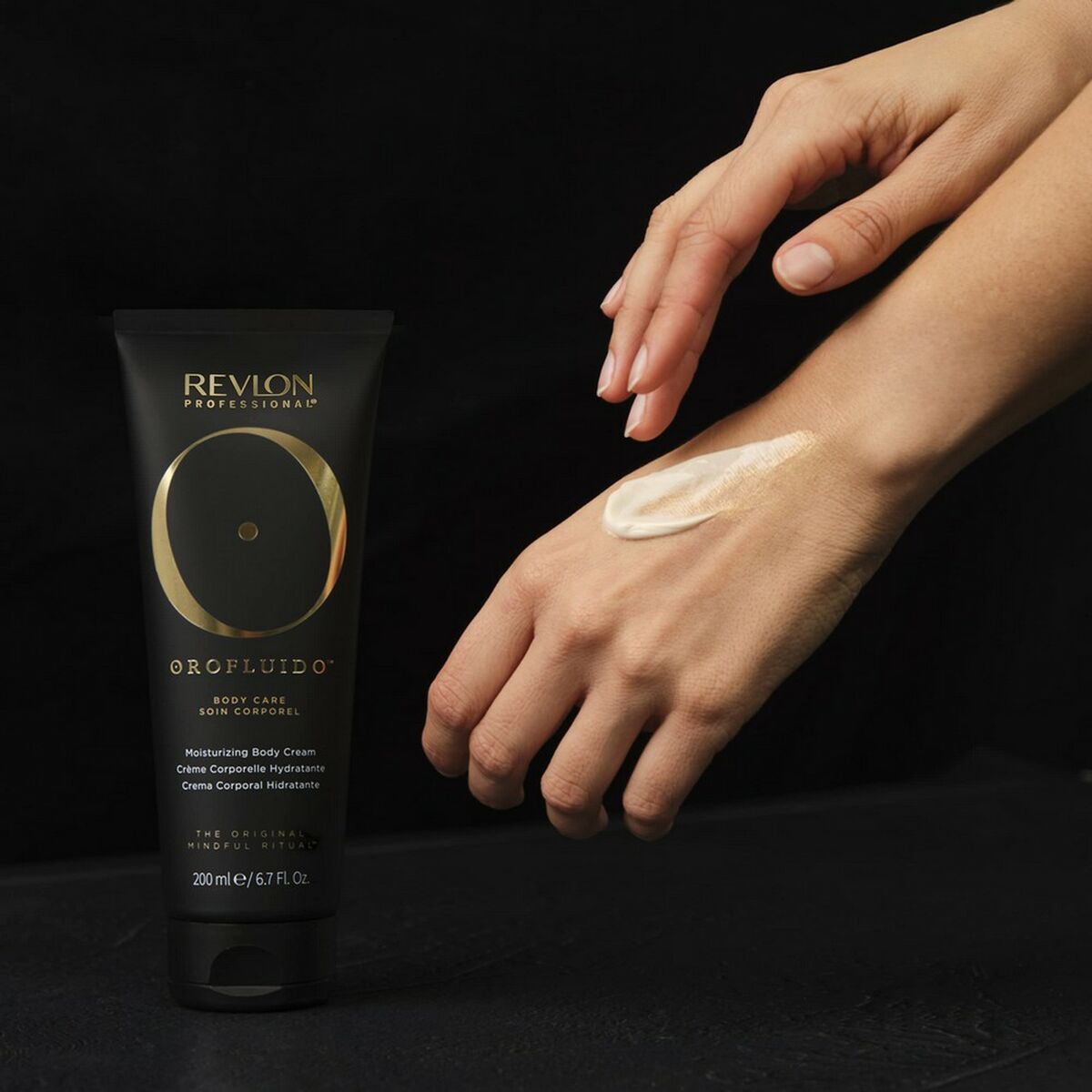 Moisturising Body Cream Revlon 200 ml for Women skincare packaging