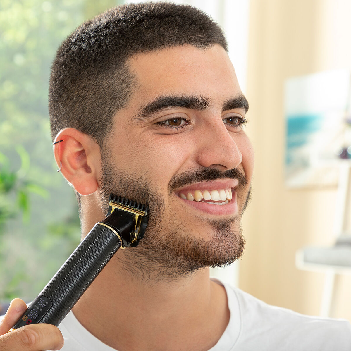 Professional Rechargeable Hair Clipper with Accessories Triher InnovaGoods product packaging