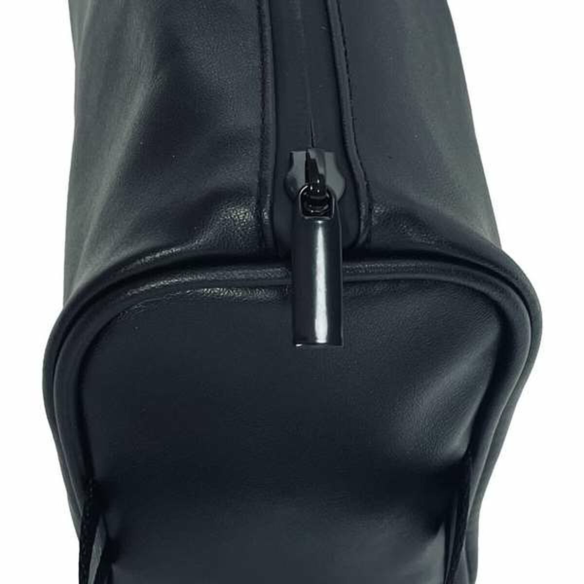 Toilet Bag Real Madrid C.F. black product packaging