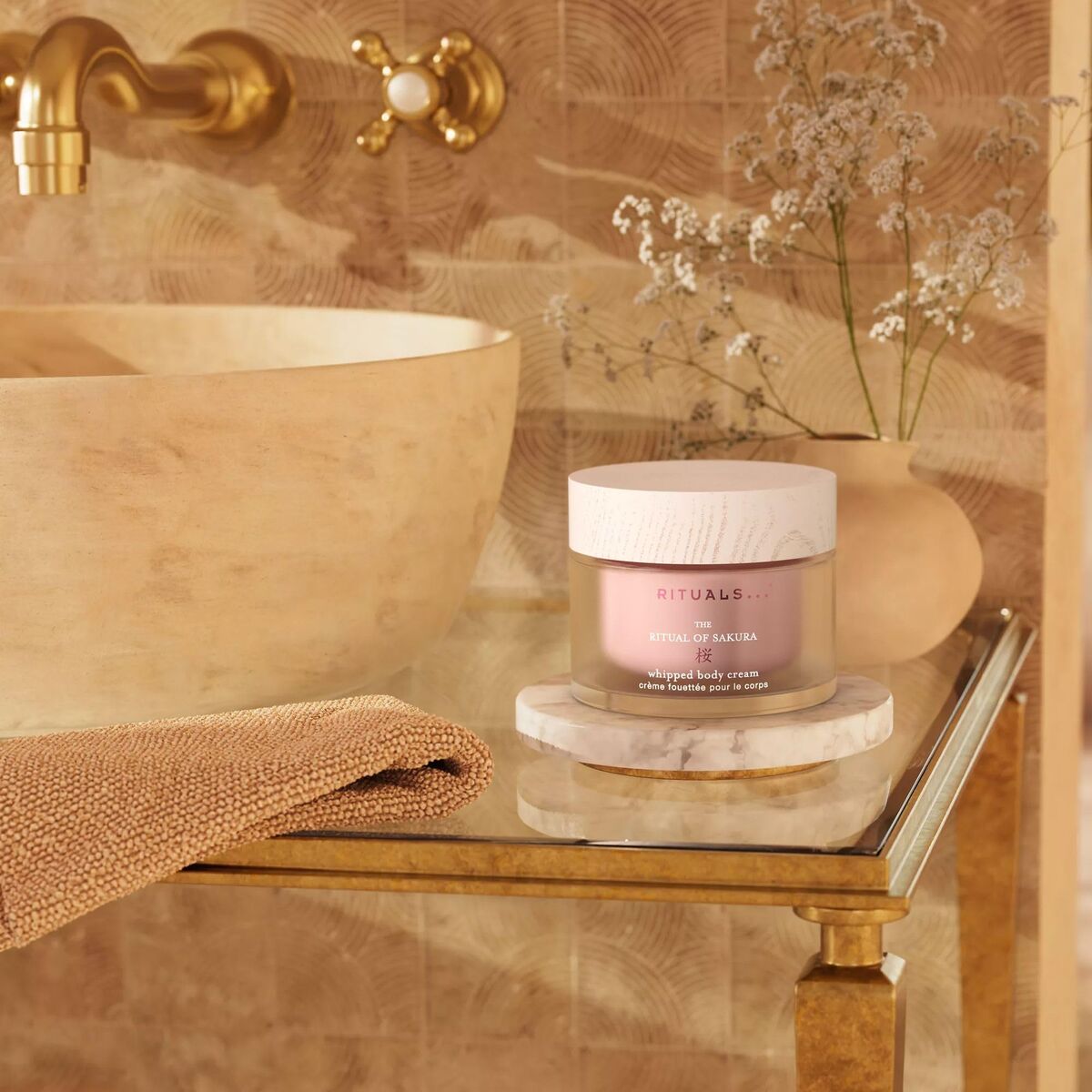 V1H013BFAB0F66E4BA1A48D7FF7A0EC81D9RP2