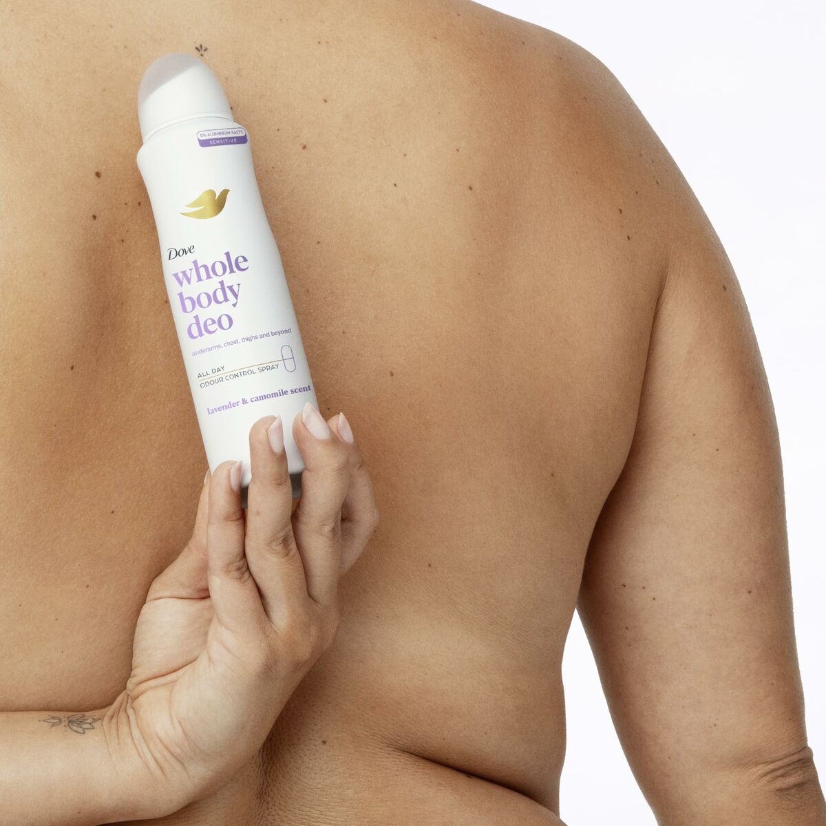 Spray Deodorant Dove LAVANDA & CAMOMILA 150 ml product packaging