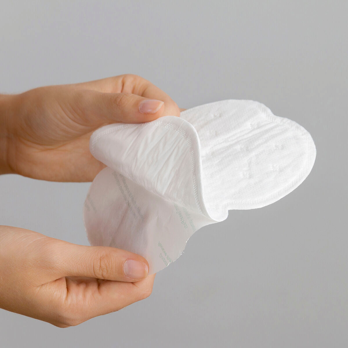 Stain Stop Underarm Pads Stain Stop InnovaGoods product packaging