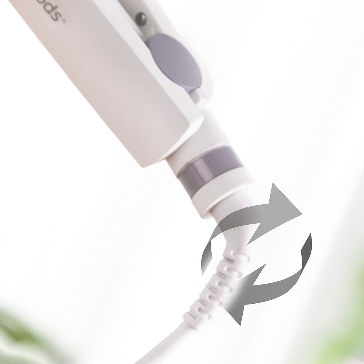 Ceramic Hair Iron for Creating Waves Wavio InnovaGoods 55 W product packaging