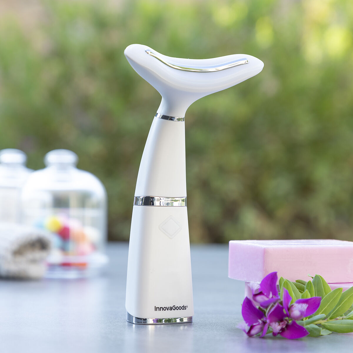 Jowl Reducer with Phototherapy, Thermotherapy and Vibration Kinred InnovaGoods product packaging